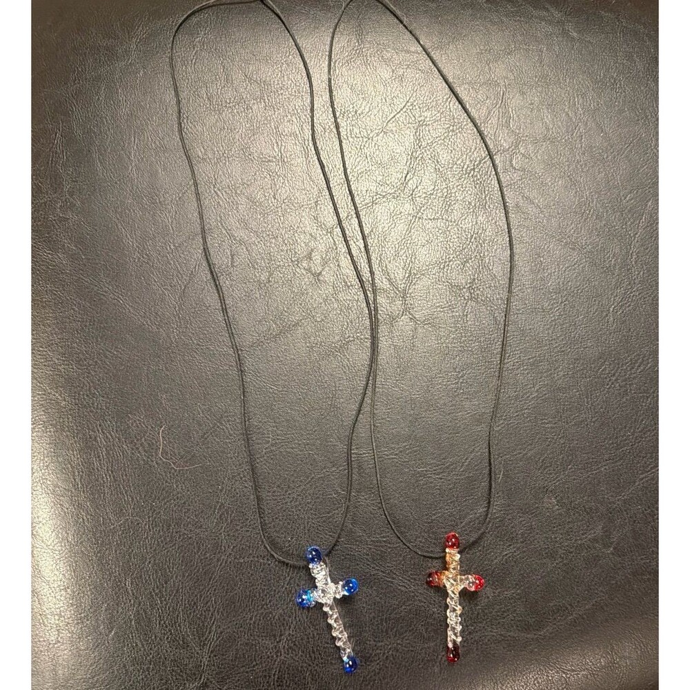 2pcs Cross Pendant Necklaces